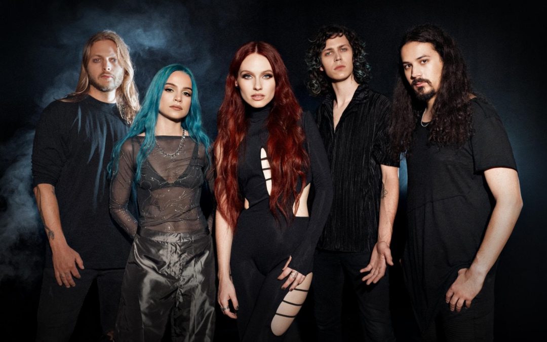 ILLUMISHADE annunciano il nuovo album e rivelano il nuovo singolo “Here We Are”